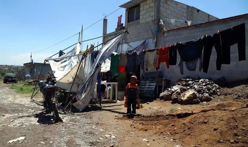 Estiman 57 años para erradicar pobreza