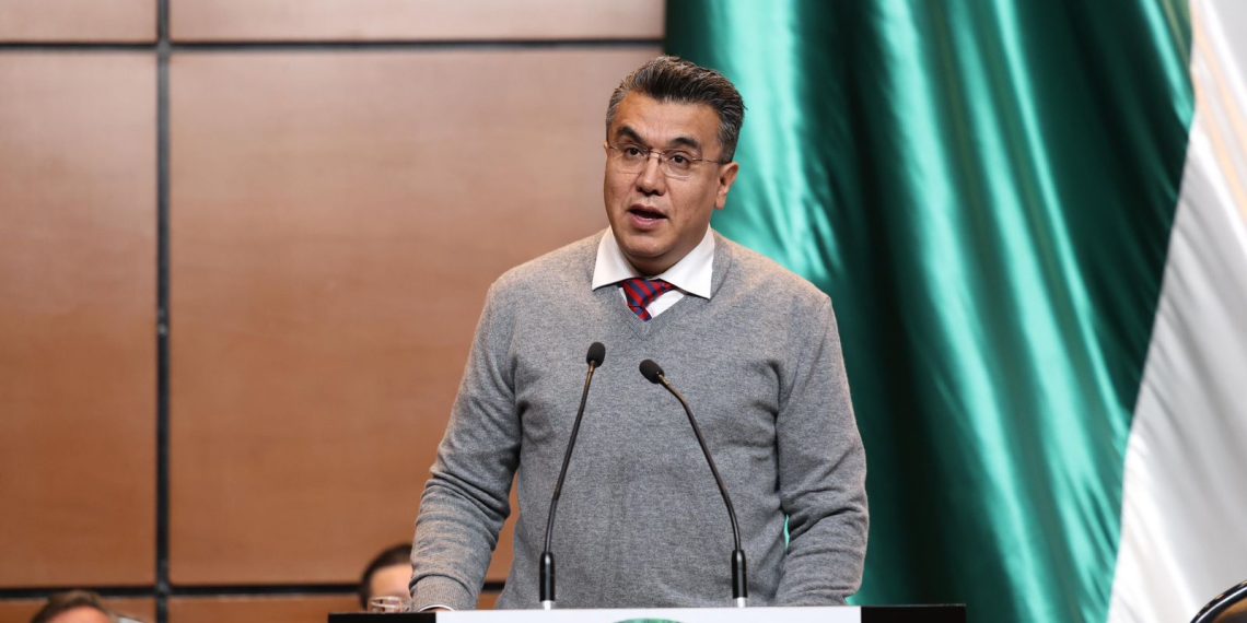 Diputado Ramón Flores exige a Directora de CFE se cumplan los proyectos de energías limpias interrumpidos en Sonora