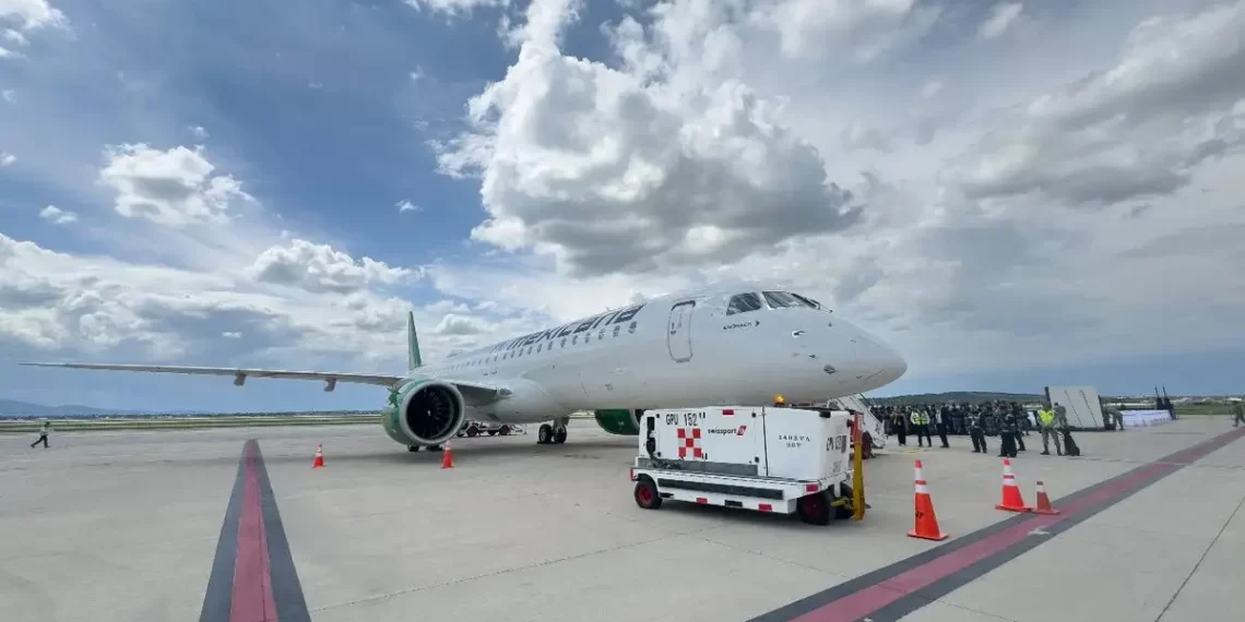 Revoca EU 13 rutas de aerolíneas mexicanas y vuelos combinados desde el AIFA