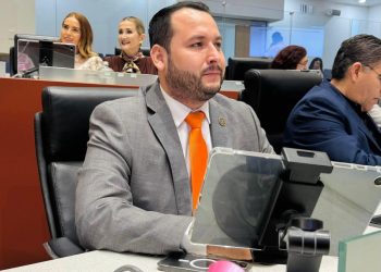 Entrega Manuel Scott Sánchez su informe de labores ante el Congreso del Estado