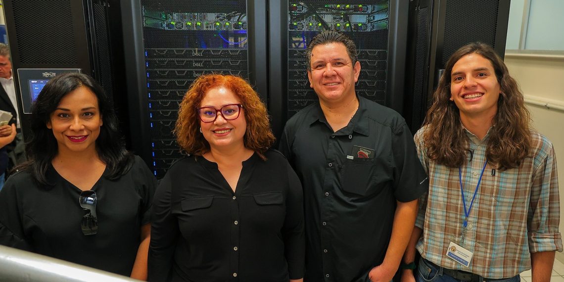 Tiene Unison computadora más poderosa de México