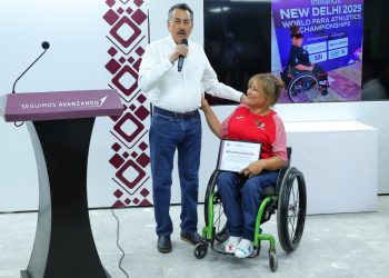 Reconoce Ayuntamiento de Cajeme a Leticia Ochoa atleta paralímpica de talla internacional