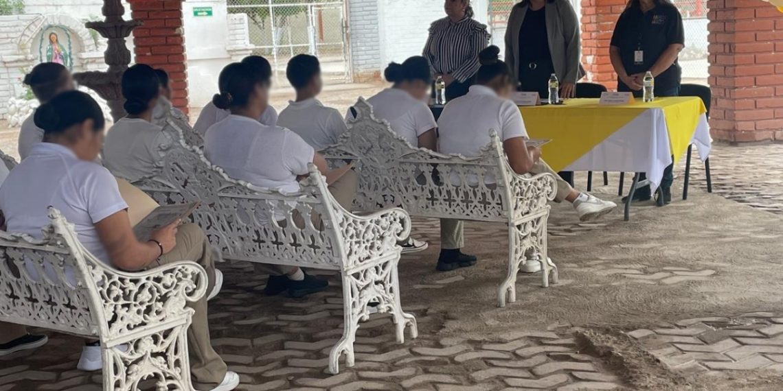 Finalizan jóvenes ITAMA cursos de capacitación para el trabajo impartidos por Icatson