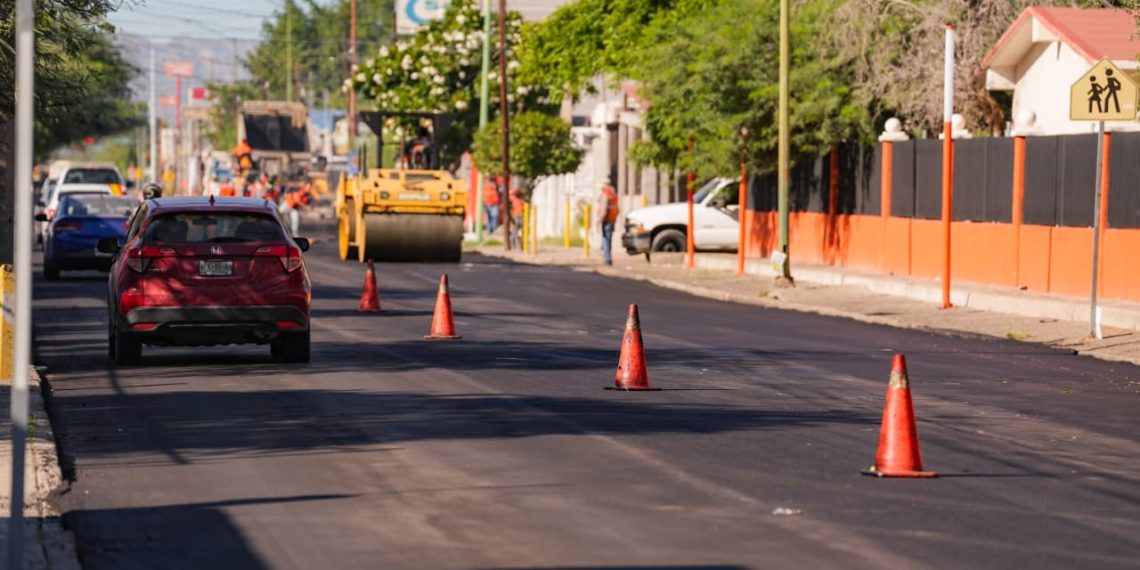 Refuerza Ayuntamiento mantenimiento en vialidades de alto flujo en distintos puntos de Hermosillo