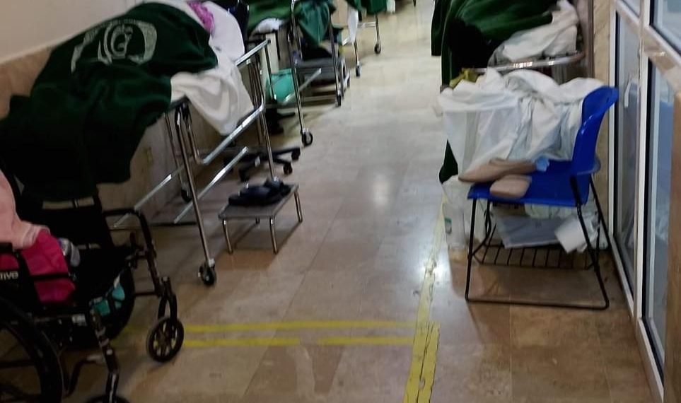 Colapsa área de urgencias del hospital del IMSS en Guaymas, sin capacidad para atender derechohabiencia