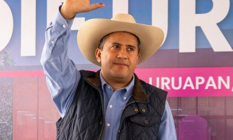 Matan a presidente municipal de Uruapan