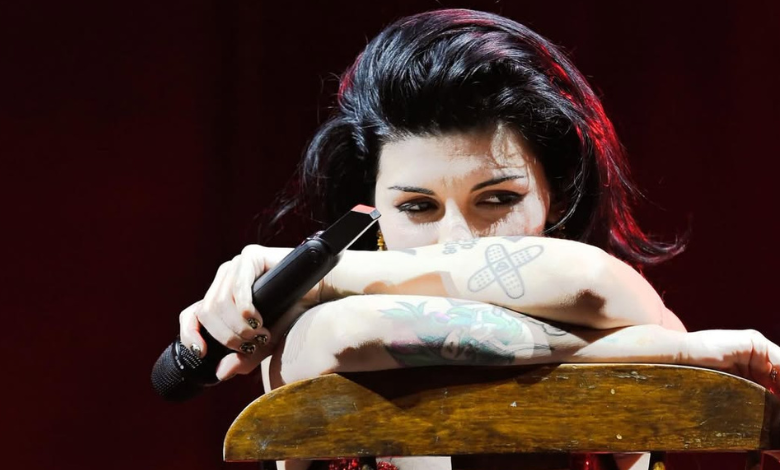 Cazzu reacciona a boda religiosa de Christian Nodal y Ángela Aguilar