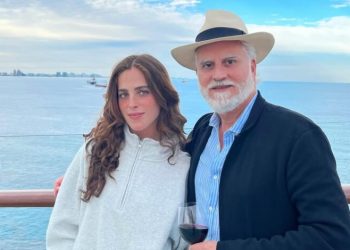 Padre de Miss Universo fue inhabilitado por presunto enriquecimiento ilícito