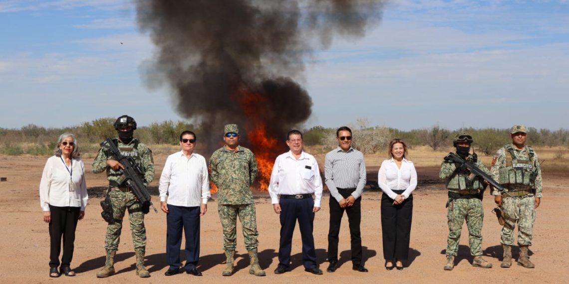 FGR incinera casi media tonelada de narcóticos en Sonora
