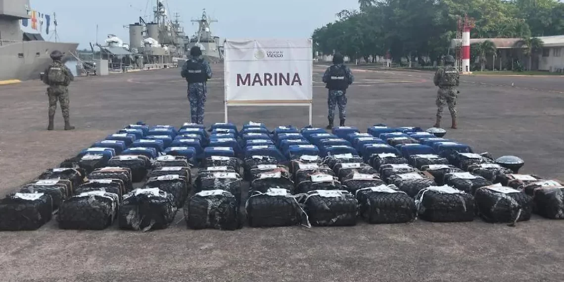 Aseguran alrededor de 2.5 toneladas de cocaína en costas de Michoacán