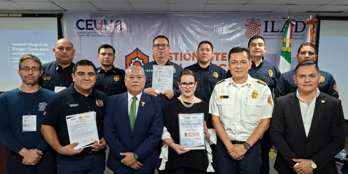 CEUNO impulsa la protección civil: autoridades, expertos y sector empresarial se unen en conversatorio magistral