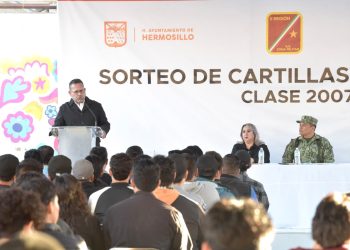 Realizan sorteo de cartilla militar para jóvenes de la clase 2007 y remisos en Hermosillo