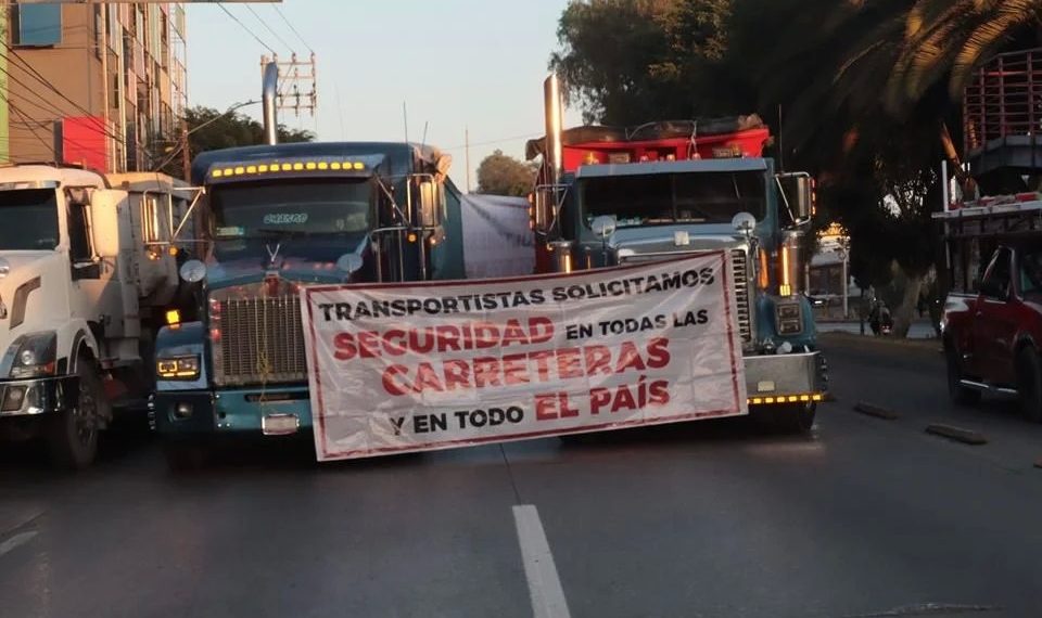 Rechazan PAN y PRI acusaciones de Segob por bloqueos