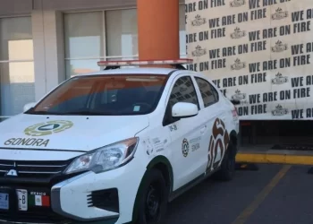 Evacúan restaurante de Hermosillo por peligro de incendio