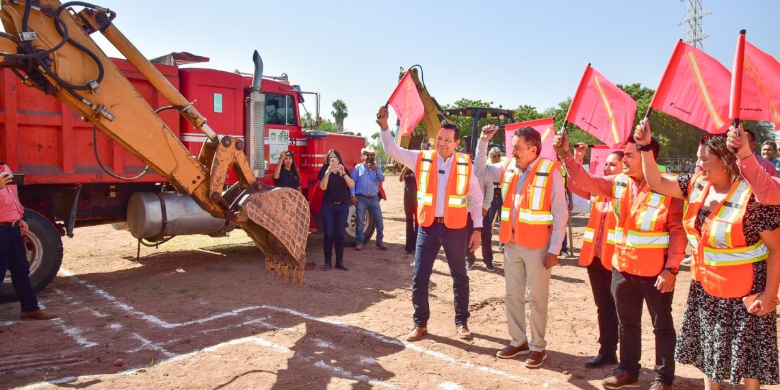 Lamarque da banderazo a instalaciones del SNTE 54 en Cajeme