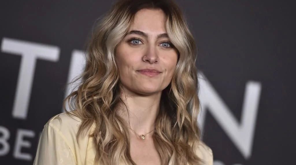 Paris Jackson sufre revés en disputa por herencia de Michael