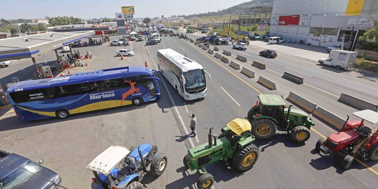 Agricultores y transportistas anuncian paro nacional el 24 de noviembre