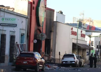 CFE se deslinda de explosión en Waldo’s Hermosillo: transformador era particular