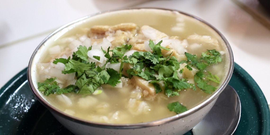 Llama Isssteson a evitar el exceso de alimentos en diciembre