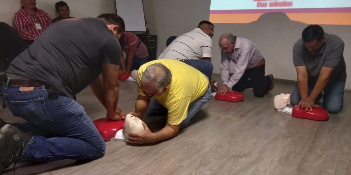 IMTES supera meta al capacitar a más de cinco mil personas operadoras de transporte público en 2025