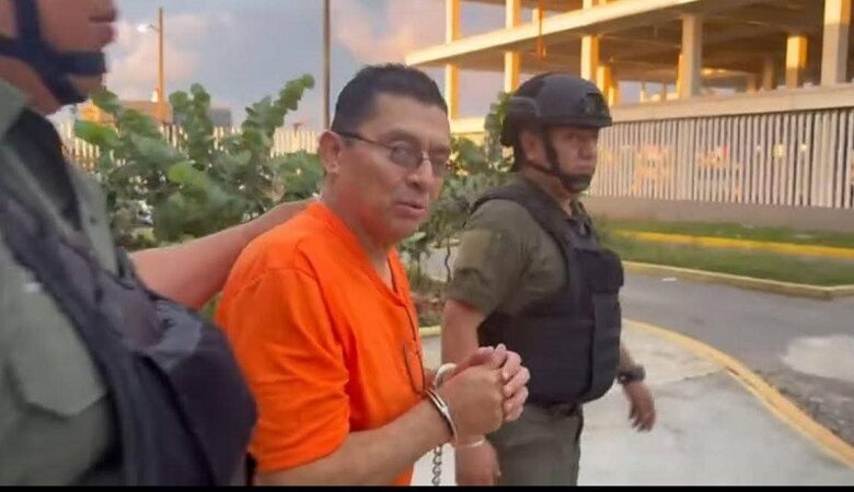 Fiscalía de Veracruz retira cargo de ‘terrorismo’ a Rafael León; estará en prisión domiciliaria