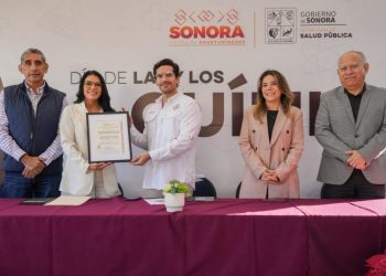 Reconoce Secretaría de Salud a químicas y químicos del Laboratorio Estatal por su contribución a la salud pública