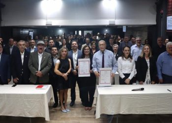 Entrega SEC Constancias de Situación Profesional y de Registro de Instituciones Educativas