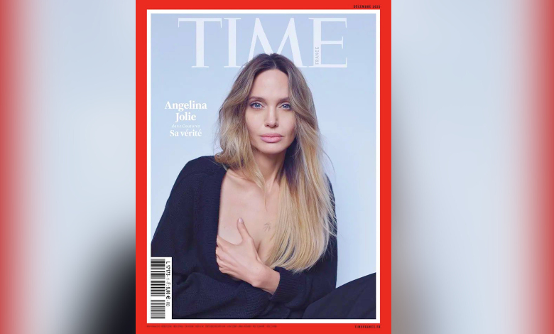 Muestra cicatrices de su doble mastectomía