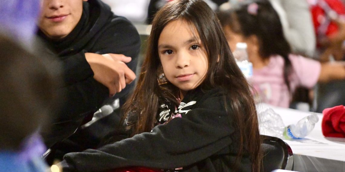 Lleva Gobierno Municipal alegría con Posada CRECES en la colonia Amapolas