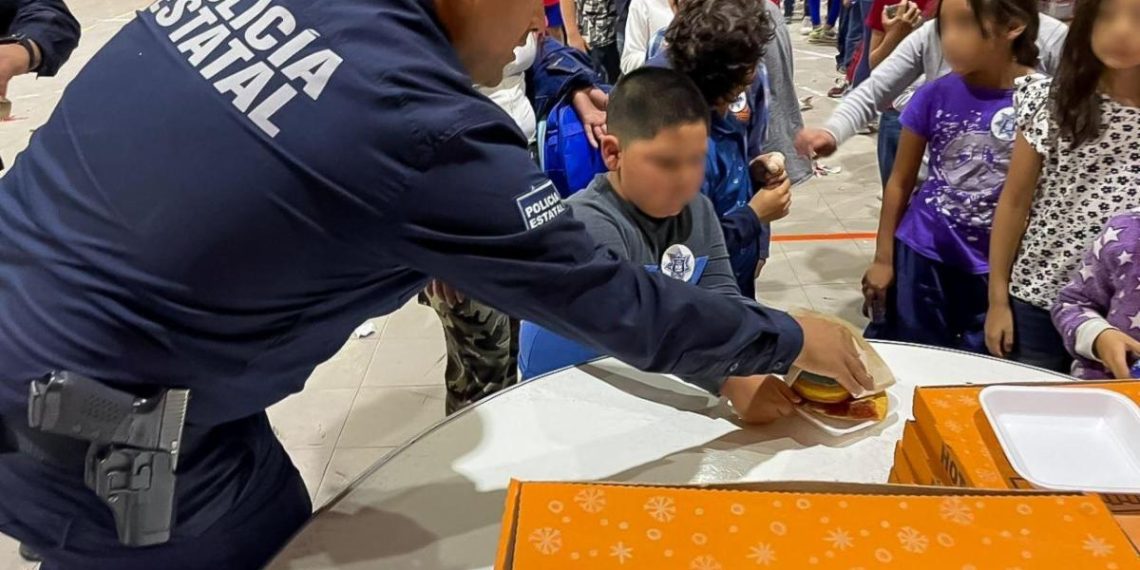 Policía Estatal lleva alegría, esperanza y solidaridad a la niñez sonorense durante las fiestas decembrinas