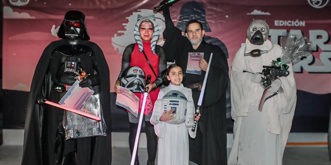 Viven familias hermosillenses una Víactiva al estilo Star Wars