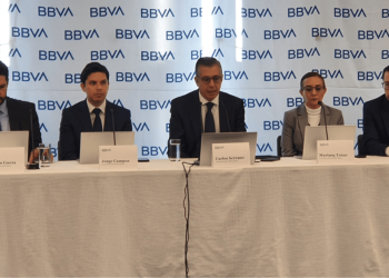 Gracias a exportaciones no llegó la recesión económica al país: BBVA México