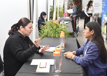 Hermosillenses acuden a la Séptima Feria, Hermosillo CRECE con Empleo