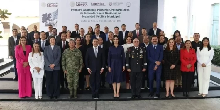 Sostiene SSPC encuentro con alcaldes de todo el País