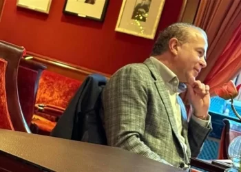 Captan a Rocha Cantú en París