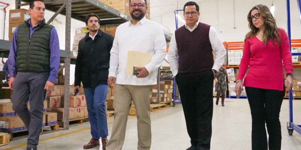 Supervisan autoridades de Salud abasto de medicamentos y mejoras operativas en Isssteson