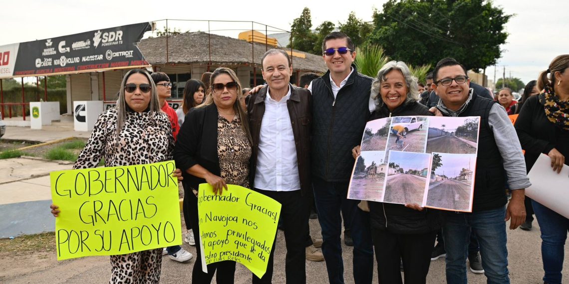 Entrega gobernador Durazo maquinaria para obras e infraestructura pública en Navojoa