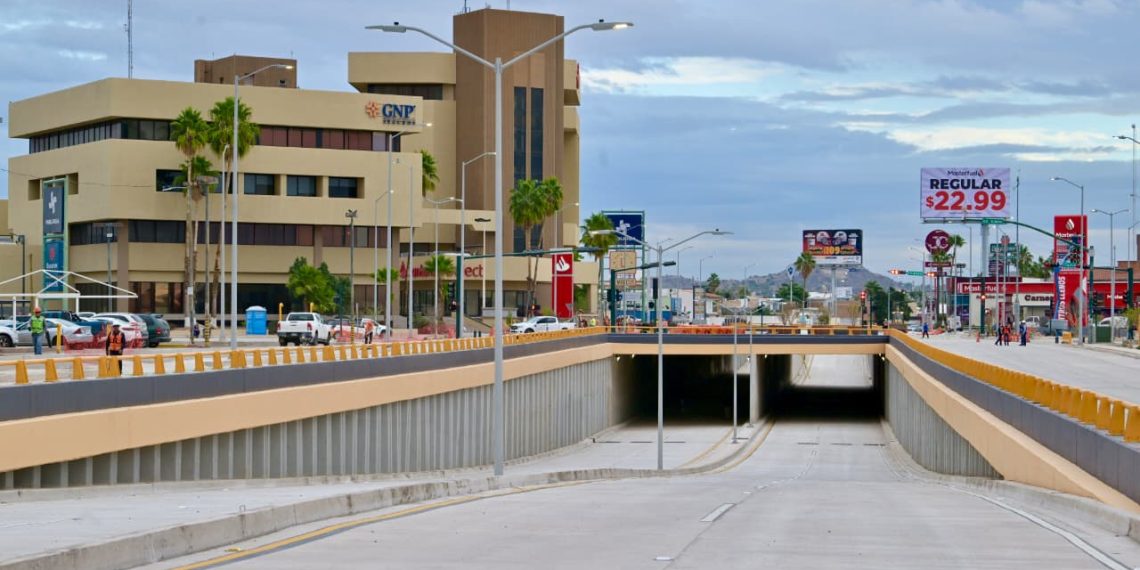 Convoca Toño Astiazarán a artistas locales a pintar mural en el paso a desnivel Colosio y Solidaridad