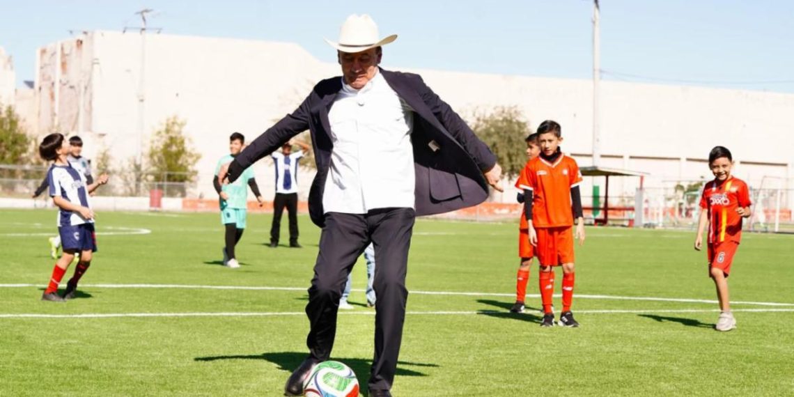 Tras décadas de abandono, Durazo recupera espacios deportivos de Hermosillo