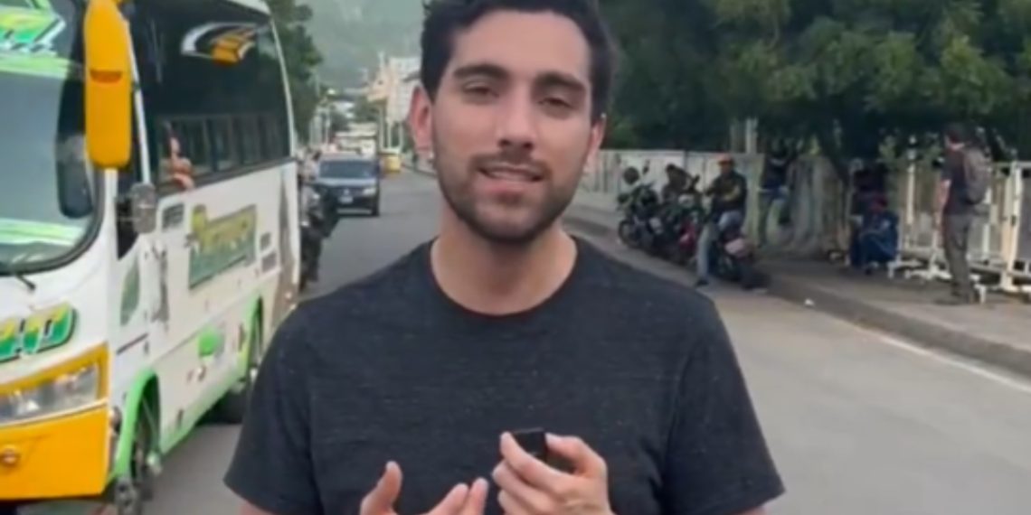 Venezuela detuvo y deportó a periodista Julián Mazoy