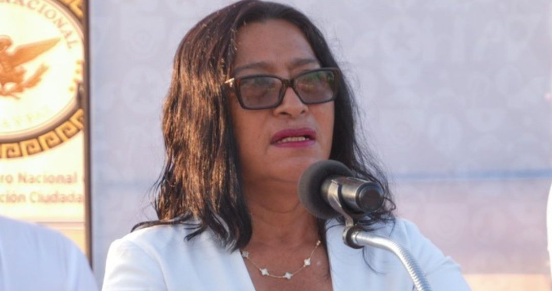 Investigan a alcaldesa de Acapulco por collar de más de 200 mil pesos