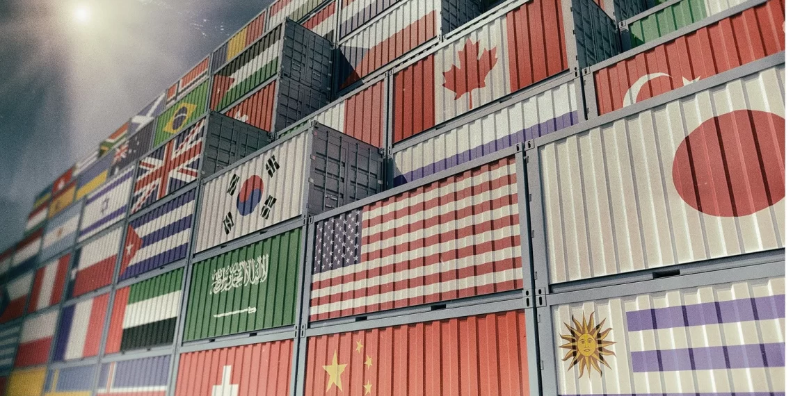 México sube aranceles a Asia para alinear estrategia con EU