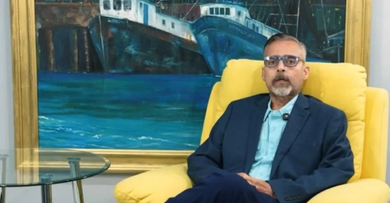 Por motivos de salud y tras revocación de su visa, Óscar Castro deja la alcaldía de Puerto Peñasco