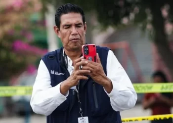 Artículo 19 denuncia agresión policial contra el periodista Ernesto Martínez en Sinaloa