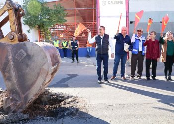 Inicia Javier Lamarque año nuevo con nuevas obras de pavimentación e infraestructura hidrosanitaria en el sector sur de la ciudad