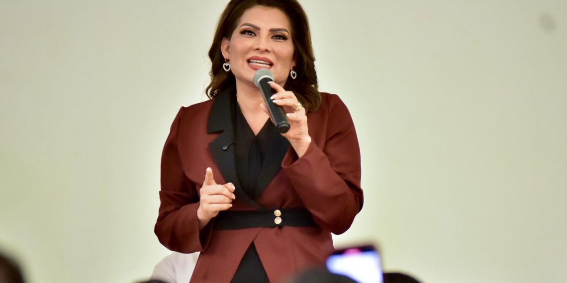 “Tenemos mucha presidenta”: Lorenia Valles