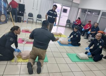 Paramédicos de la Policía Estatal continúan entrenamiento para fortalecer habilidades en prácticas de RCP