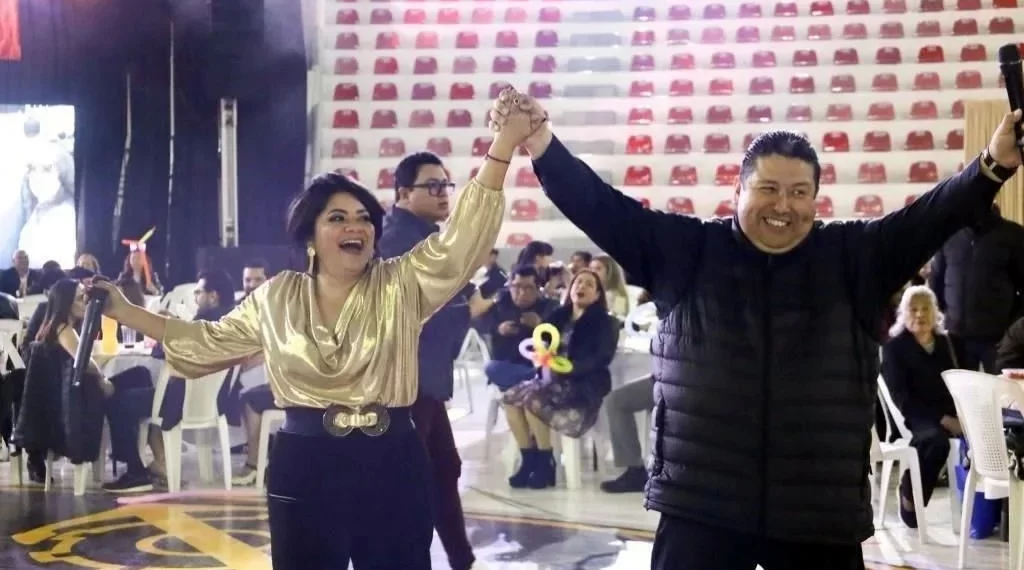 Derrocha sobrina de AMLO en festejo de cumpleaños