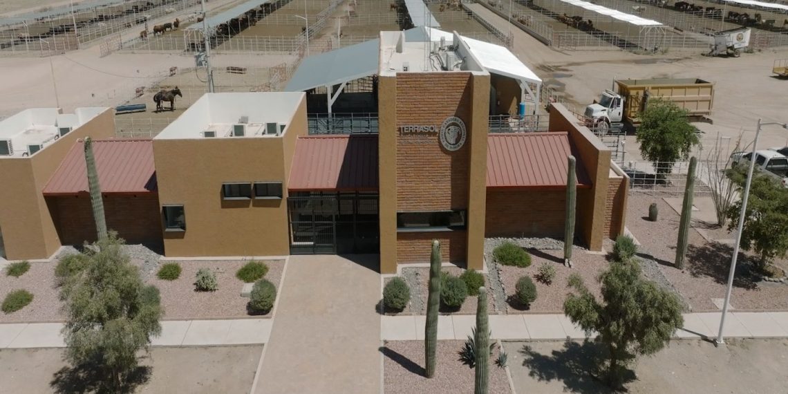 Durazo logra alianza con UGRS e impulsan más de 800 millones para parque industrial y modernización ganadera