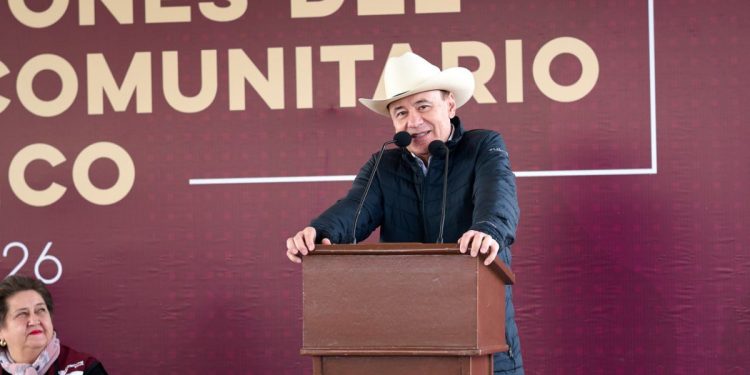 Entrega Gobernador Durazo telebachillerato en Nácori Chico y garantiza becas a estudiantes